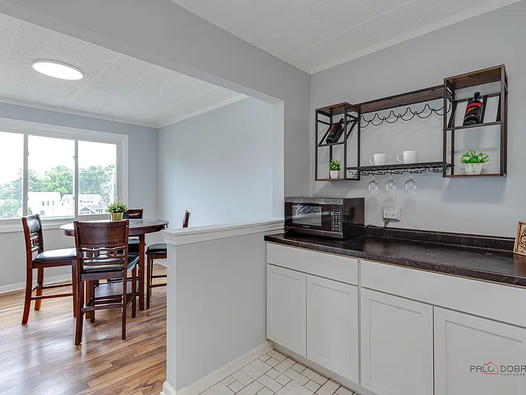 1551 Ashland Ave #306 — Photo 11