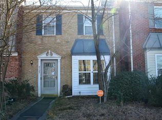 3327 Boynton Ct, Virginia Beach, VA 23452