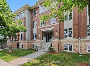724 A Chapman Mills Dr, Ottawa, ON K2J 3V2