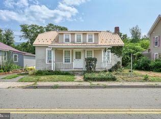 1126 N Market St, Duncannon, PA 17020