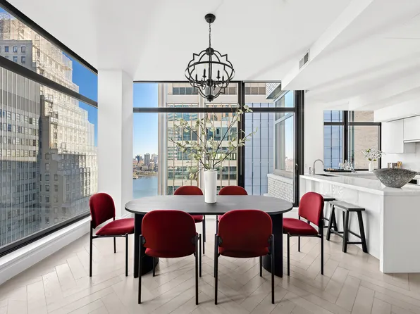 101 Wall Street PHA image 1 of 13