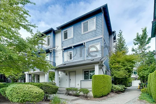 10351 156th Ln NE #101 Photo 1