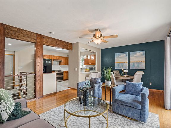 2nd image of 5002 Fairhaven Rd