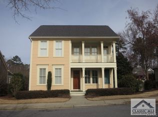 8 Royal Oaks Dr, Athens, GA 30607