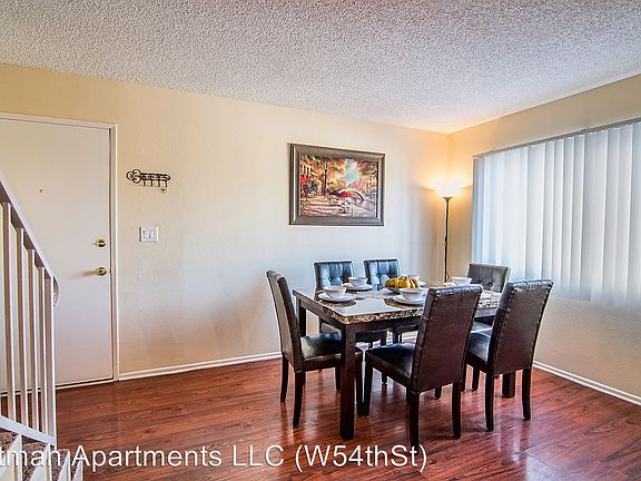 4th image of 2307 W 54th St APT 4