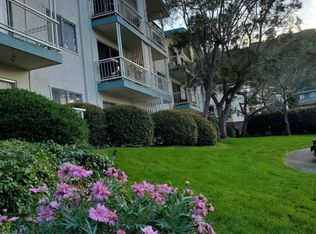 352 Caprino Way, San Carlos, CA 94070