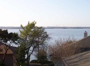 4209 Crescent Dr, Granbury, TX 76049