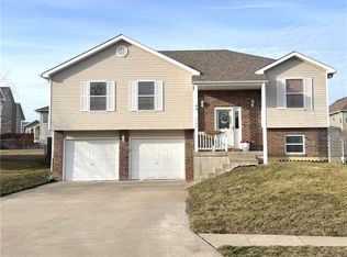 1507 Stoneybrooke Dr, Warrensburg, MO 64093