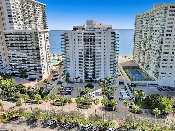 2nd image of 3430 Galt Ocean Dr APT 202