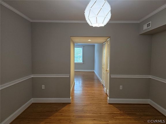 3rd image of 45 E Lock Ln #U7