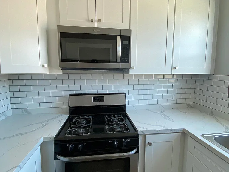 4131 Wilson Ave — Photo 7