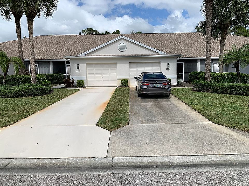 Villa driveway and garage 