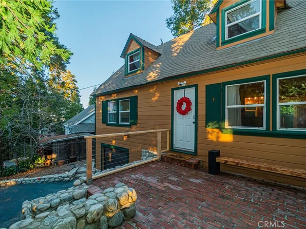 627 Rose Ln, Twin Peaks, CA 92391