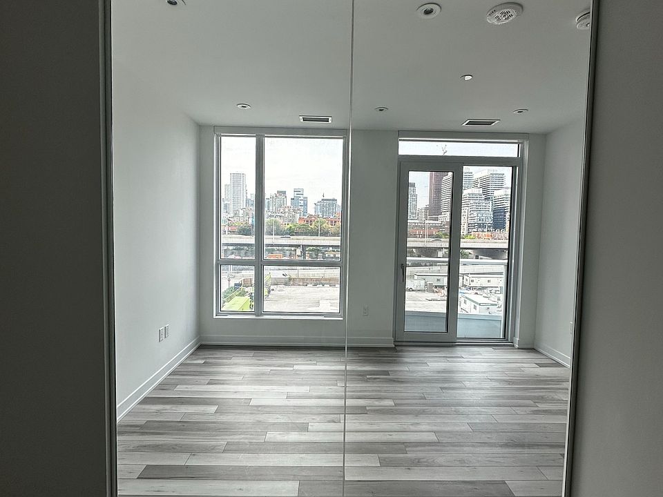 1st image of 15 Richardson St #501