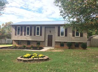 2855 Northview Dr, Morristown, TN 37814