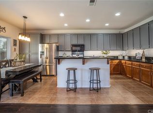 151 Morgan Ct, San Jacinto, CA 92582