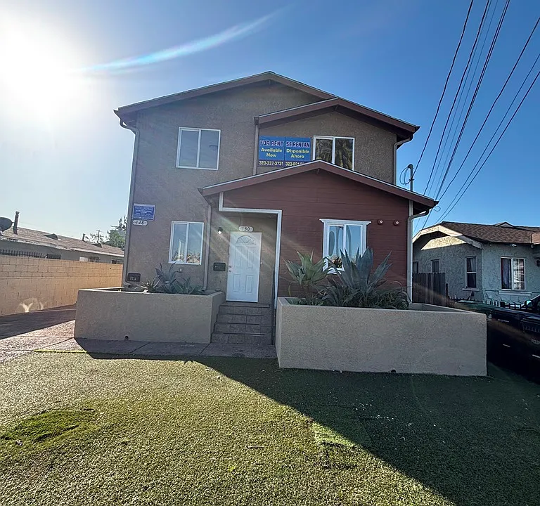 130 W 102nd St