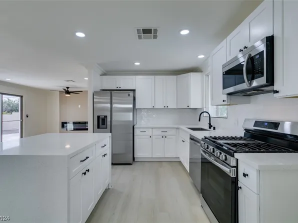 914 Date St, Las Vegas, NV 89108