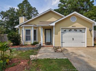 5832 Ridgecrest Dr, Hope Mills, NC 28348
