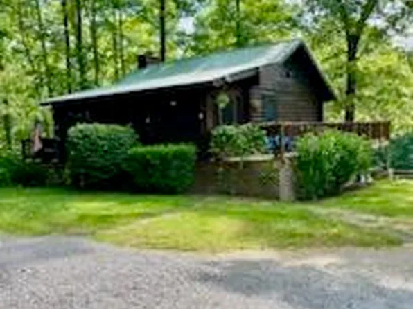 531 Evergreen Ln, Jamestown, TN 38556