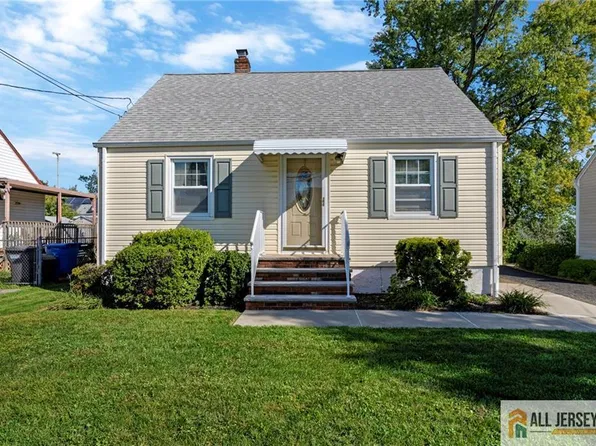 55 Eiseman Ave, Piscataway, NJ 08854