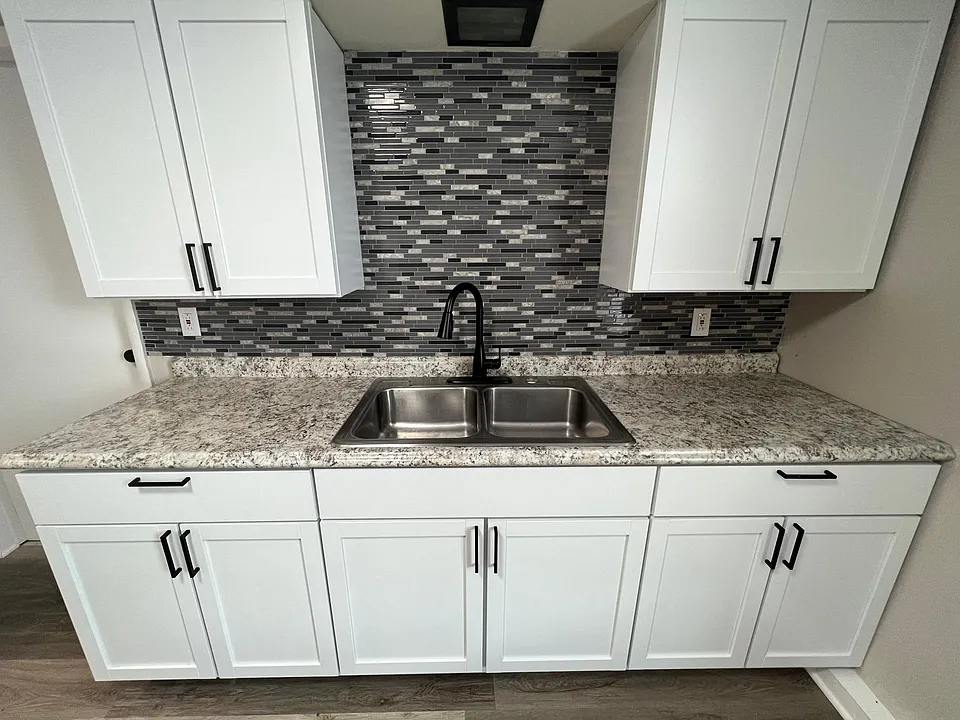 458 Canal St #2