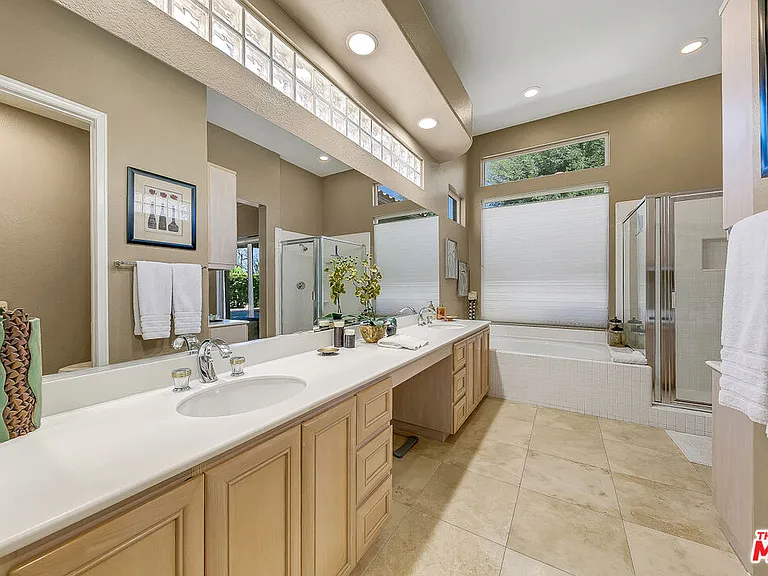 78770 Spyglass Hill Dr — Photo 24