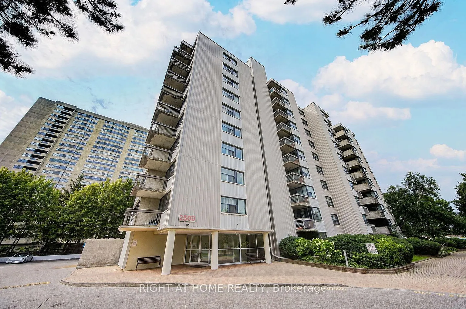 2 bed, $2,200 — Photo 1