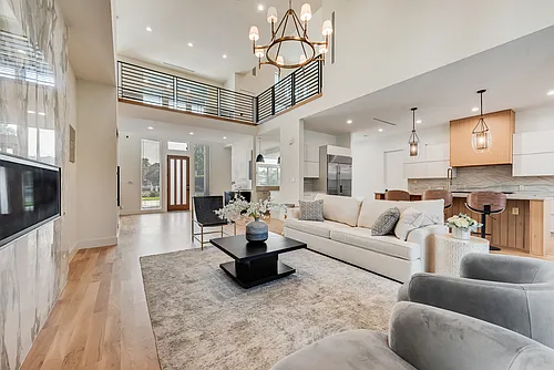6411 Royal Ln Photo 1