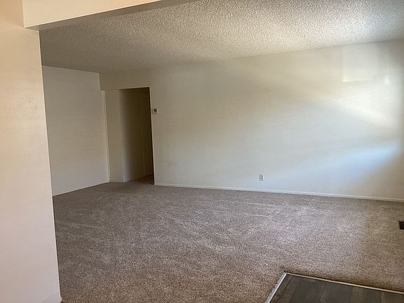 5th image of 1845 Halterman Ave