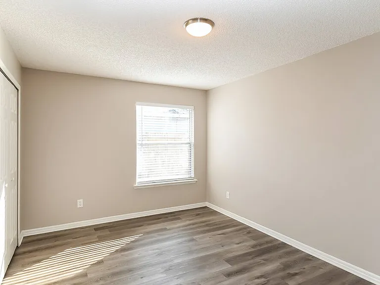 1531 Eddings Grove Ln — Photo 14