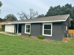 7329 Falmouth Dr, Forest Hill, TX 76140