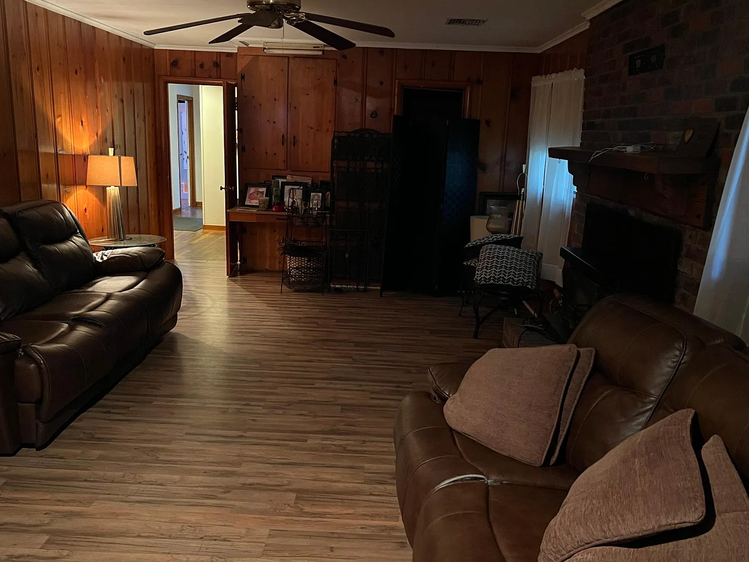 608 S Montgomery St — Photo 4
