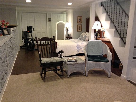 Basement Apt Den