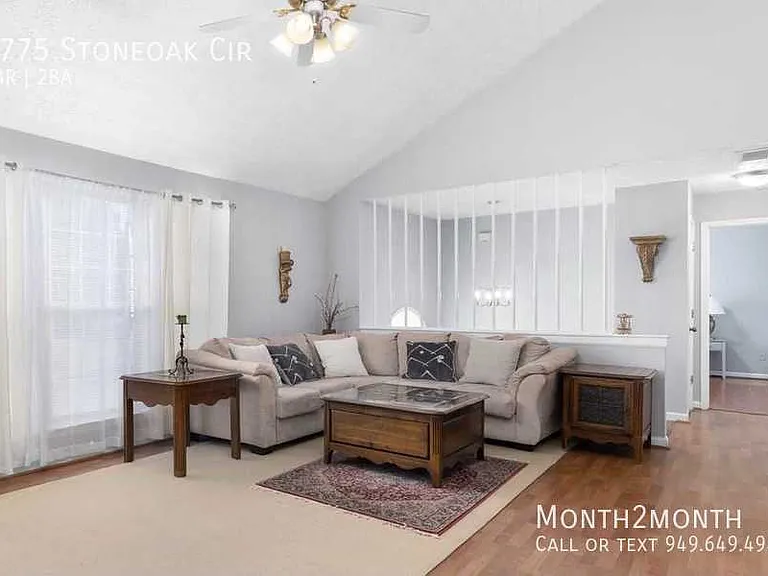 1775 Stoneoak Cir — Photo 2