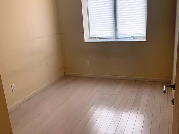 2nd image of 2761 Ocean Ave