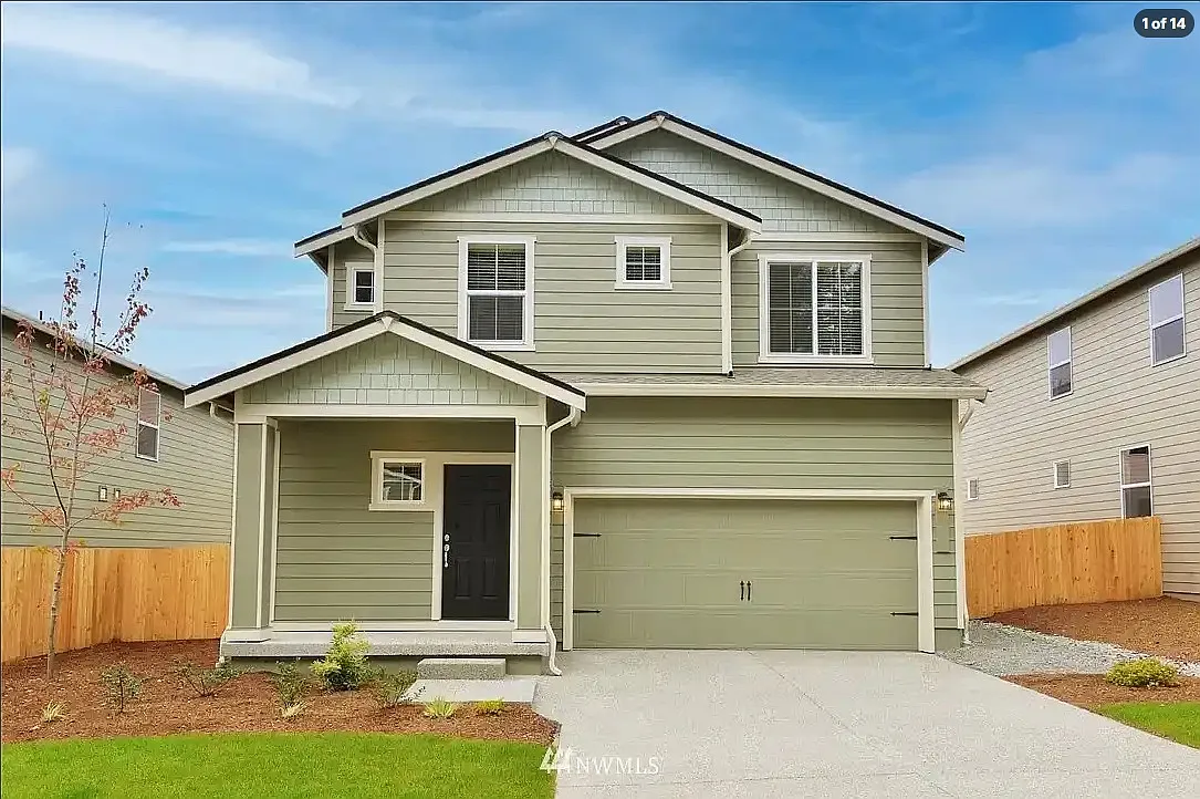 3 bed, 2.5 bath, 1688 sqft, $2,950 — Photo 3