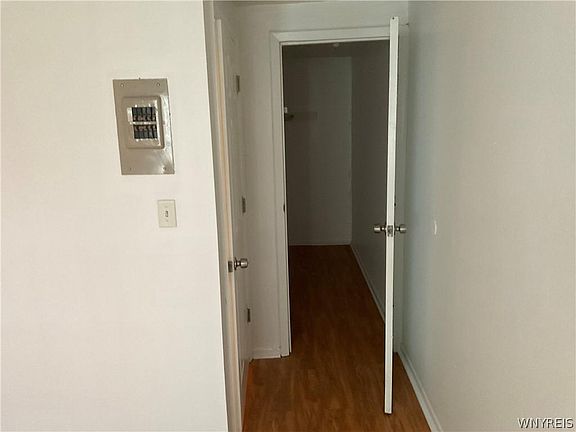 4th image of 770 W Ferry St #30A