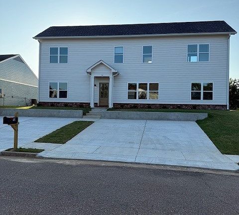 2nd image of 113 Saucer Ln