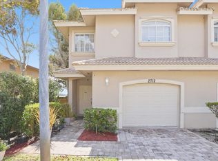 2712 NW 80th Ave, Sunrise, FL 33322