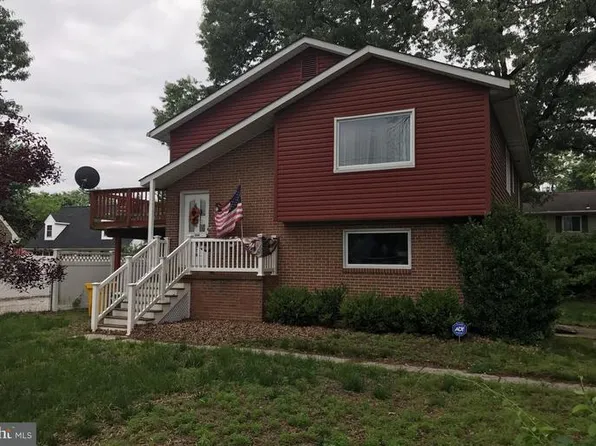 304A Montfield Ln, Glen Burnie, MD 21061