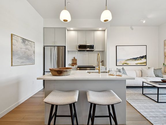 3rd image of 1625 S St #216