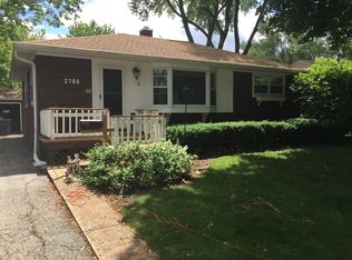 2706 Rohlwing Rd, Rolling Meadows, IL 60008