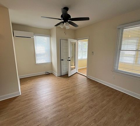 5th image of 437A Poplar Ave #437A