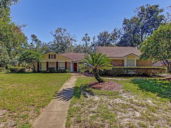 5th image of 10998 Creekview Dr