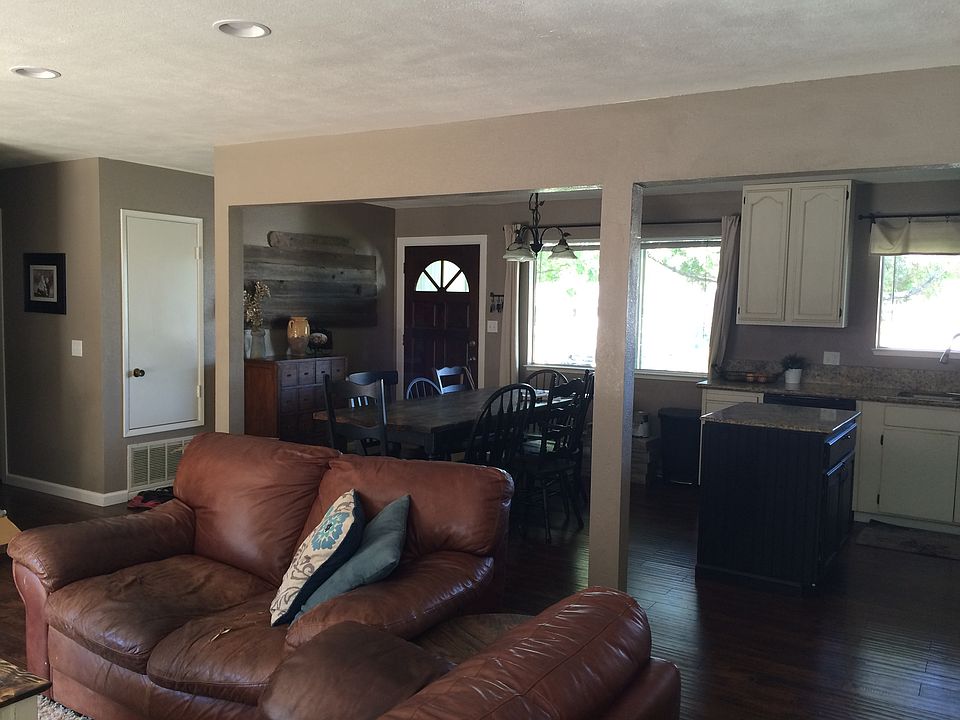 2nd image of 3457 Margaret Dr