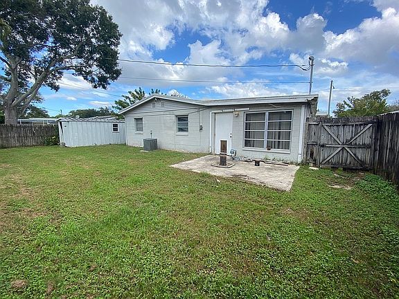 5th image of 8360 58th St N