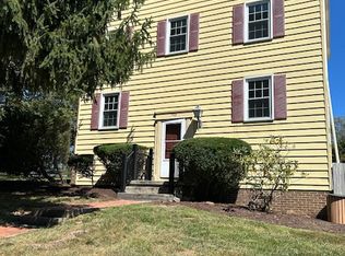 703 Cambridge Rd, Blacksburg, VA 24060