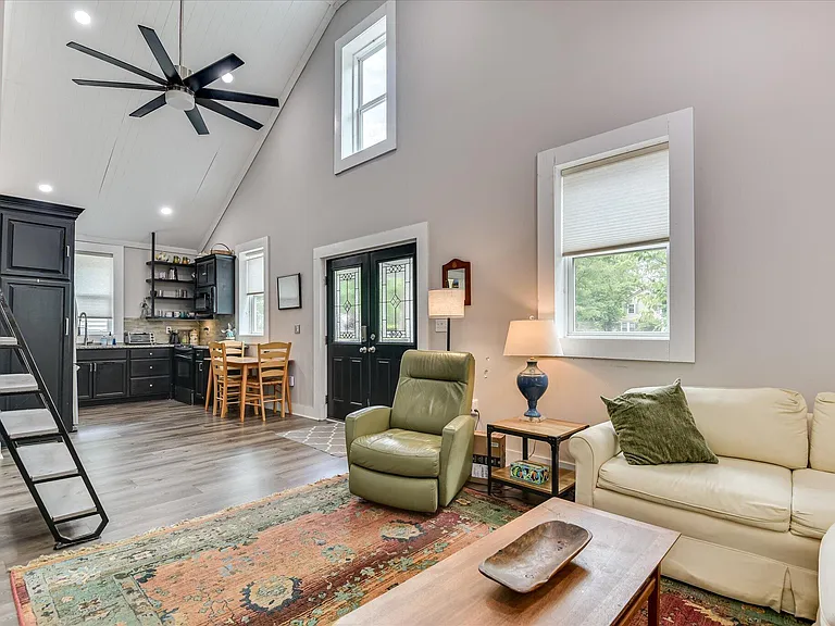 116 Edgefield Ave — Photo 11