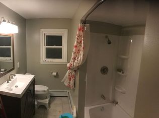 135 S Wheaton Ave, Seekonk, MA 02771
